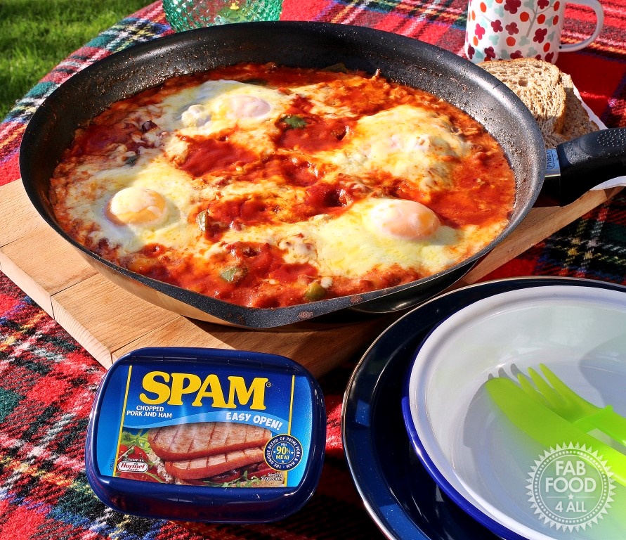 Chili SPAM & Eggs for a great breakfast skillet for camping! 