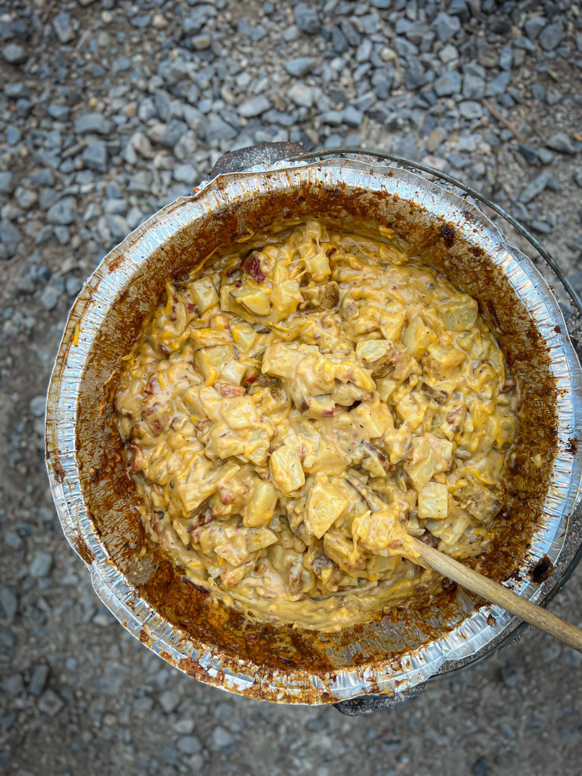 easy-creamy-cheesy-dutch-oven-potatoes-with-bacon-reckoning